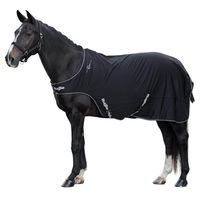 Produktbild von Covalliero RugBe Wasserdichte Fleece-Wanderdecke für Pferde in Schwarz