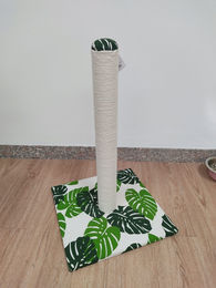 Croci Green Leafs Kratzbaum für Katzen aus Pappe mit Spielzeugball in Grün 30x30x42cm – Bild 1 von 3