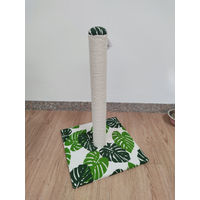 Produktbild von Croci Green Leafs Kratzbaum für Katzen aus Pappe mit Spielzeugball in Grün 30x30x42cm