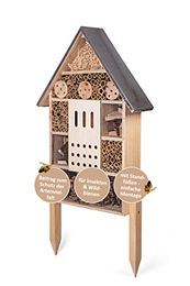 CULT at home Insektenhotel XXL stehend aus Holz in Natur Braun mit Erdspieß – Bild 1 von 13