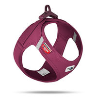 Produktbild von Curli Clasp Vest Air-Mesh Sicherheitsgeschirr für Hunde in Ruby Rot Größe XS