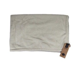 Produktbild von D&D Home Hundedecke Dolly Kuscheldecke aus Fleece in Weiß