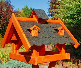 Produktbild von DEKO VERTRIEB BAYERN Vogelhaus XXL aus Holz dunkel