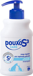 Douxo Care Shampoo – Bild 1 von 2