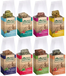 Dehner Best Nature Nagersnack Superfood Würfel-Mix mit Algen Kräutern Gemüse und Goji-Beeren für Zwergkaninchen Meerschweinchen und Zwerghamster 8 x 90 g – Bild 1 von 2