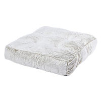Produktbild von Dehner Lieblinge Kuschelkissen Chichi Hundekissen und Katzenkissen Weiß Größe L 90 x 90 x 20 cm aus Polyester - 1 Stk.
