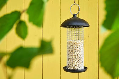 Dehner Natura Wildvogelfutter mit gehackten Erdnüssen Ganzjahresfutter 5 kg – Bild 1 von 2