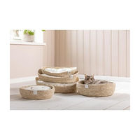 Produktbild von Dehner Premium Lovely Kuschelbett für Katzen in Weiß/Beige Größe L aus Plüsch