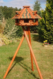 Produktbild von Deko-Shop-Hannusch Massives Luxus Vogelhaus aus Holz mit Ständer und Futtersilo Braun