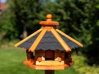 Deko-Shop-Hannusch Vogelhaus mit Solarbeleuchtung und Ständer aus Holz in Schwarz Größe M – Bild 1 von 5