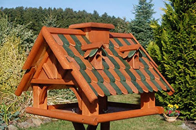 Produktbild von Deko-Shop-Hannusch Vogelhaus Vogelvilla mit Holzschindeldach und Solarbeleuchtung in Braun oder Grün