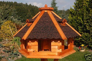 Deko-Shop-Hannusch XXL Vogelhaus aus Holz mit Bitumenschindeln in Braun – Bild 1 von 2