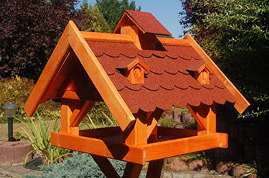 Deko-Shop-Hannusch XXL Vogelhaus aus Holz mit Bitumenschindeln in Rot – Bild 1 von 1