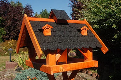 Produktbild von Deko-Shop-Hannusch XXL Vogelhaus aus Holz mit Bitumenschindeln und Gauben in Bitum Dunkel