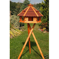 Produktbild von Deko-Shop-Hannusch XXL Vogelhaus mit Ständer aus Holz in Rot und Braun behandelt