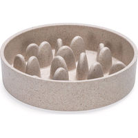 Produktbild von Designed by Lotte Antischlingnapf für Katzen aus Bambus Pom Beige