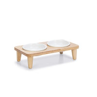 Produktbild von Designed by Lotte Dinnerset Djeha Futternapf für Hunde aus Holz in Groß