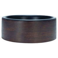 Produktbild von Designed by Lotte Hundenapf Milani aus Holz und Metall Schwarz Durchmesser 21 cm