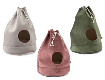 Designed by Lotte Katzenhöhle Vilar Schlafplatz für Katzen aus Stoff Grau 45 x 45 x 60 cm – Bild 1 von 6