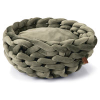 Produktbild von Designed by Lotte Katzenkorb Ziba Grün aus Plüsch 40x40x15 cm