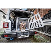 Produktbild von Die Hundebox Hundetransportbox aus Aluminium in Grau Metallic Größe S für kleine Hunde