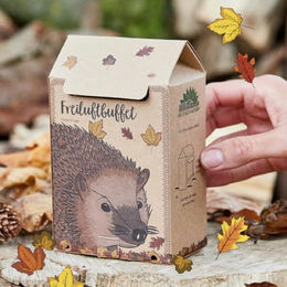 Die Stadtgärtner Igelhaus Futterstelle aus Naturkarton mit 200g Igel-Futter – Bild 1 von 4