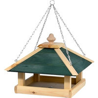 Produktbild von dobar green label Vogelfutterhaus Narsaq aus Holz mit Kette und grünem Dach 39 x 39 x 30 cm