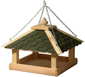 dobar Vogelhaus aus Massivholz mit grünem Bitumendach und Aufhängungskette – Bild 1 von 9