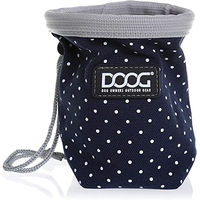 Produktbild von DOOG Futterbeutel Snacktasche für Hundeleckerlis Blau Weiß Punkte aus Polyester 14x11 cm