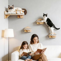 Produktbild von Dripio Katzen-Kletterwand-Set 4-teilig aus Holz in Braun