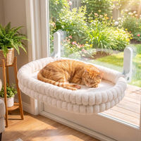 Produktbild von Dripio Katzenfenster-Hängematte in Weiß 55x40 cm für Katzen bis 18 kg