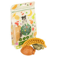 Produktbild von Duvo+ Garden Bites Fruity Friends Kausnack für Kleintiere Vegan Glutenfrei Größe M 8,5 cm