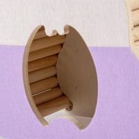 Produktbild von Duvo+ Holz Spielhaus für Kaninchen und Nagetiere in Lila und Weiß - 1 Stk.