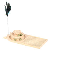 Produktbild von Duvo+ Play n Scratch Katzenspielzeug aus Holz mit Katzenminze und Saugnäpfen 40 x 19 x 8 cm