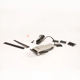 Duvo+ Schermaschine Clipper Basic Set 10W für Hunde mit 4 Aufsätzen in Weiß und Silber – Bild 1 von 3