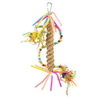 Produktbild von Duvo+ Spiral-Spielzeug für Vögel aus Stroh mit Weidenkugeln und Perlen bunt