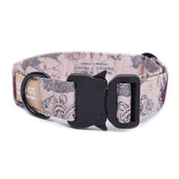 Produktbild von E&P Safety Hundehalsband Karte wasserabweisend bunt 39-64 cm