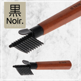 Produktbild von EBI Fellbürste Noir Japandi Trimmesser schmal