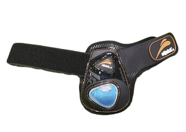 Produktbild von EQUICK Streichkappe eShock Hop Größe M schwarz