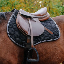 Produktbild von Equithème Schabracke Quadri