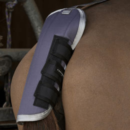 Produktbild von Equithème Tyrex 1200D recycelter Schweifschoner