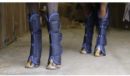 Produktbild von Equithème Tyrex 1680D Transportgamaschen