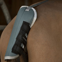 Produktbild von Equithème Tyrex 600D recycelter Schweifschoner