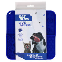 Produktbild von Eat Slow Live Longer Leckmatte für Hunde aus Silikon Blau 21 x 21 cm