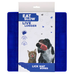 Produktbild von Eat Slow Live Longer Schleckmatte aus Silikon mit Knochenmotiv Blau 21 x 21 cm