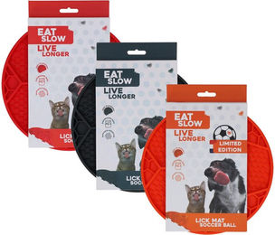 Eat Slow Live Longer Schleckmatte Fußball Rot aus Silikon Ø 22 cm für Hunde – Bild 1 von 6