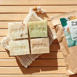 Produktbild von Edix Saddles Pippa Seife zur Fellpflege 4er Pack