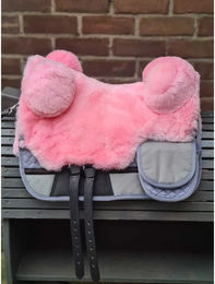 Produktbild von Edix Saddles Roher Reitteppich für Pferde aus Wolle Größe XS in Grau oder Rosa