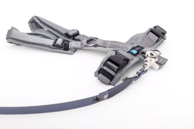Elbhunde Set aus Leine und Brustgeschirr aus Biothane in Grau-Silber Größe L waterproof – Bild 1 von 1