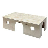 Produktbild von Elmato Freddy's Meerschweinstation Nagerhaus aus Holz mit 3 Eingängen 45x27x16 cm